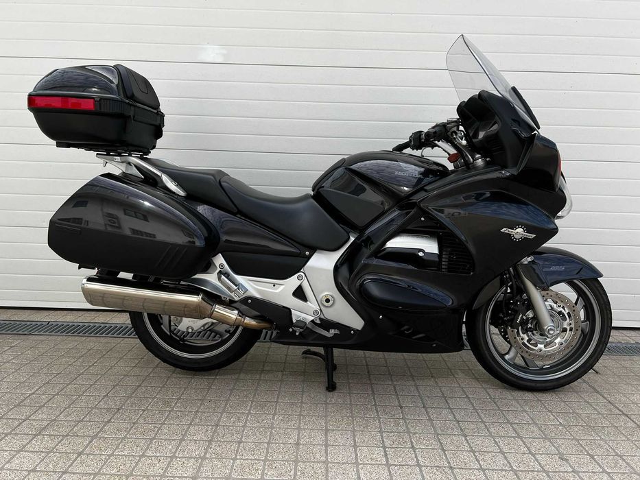HONDA ST1300 Pan European (10/2013)