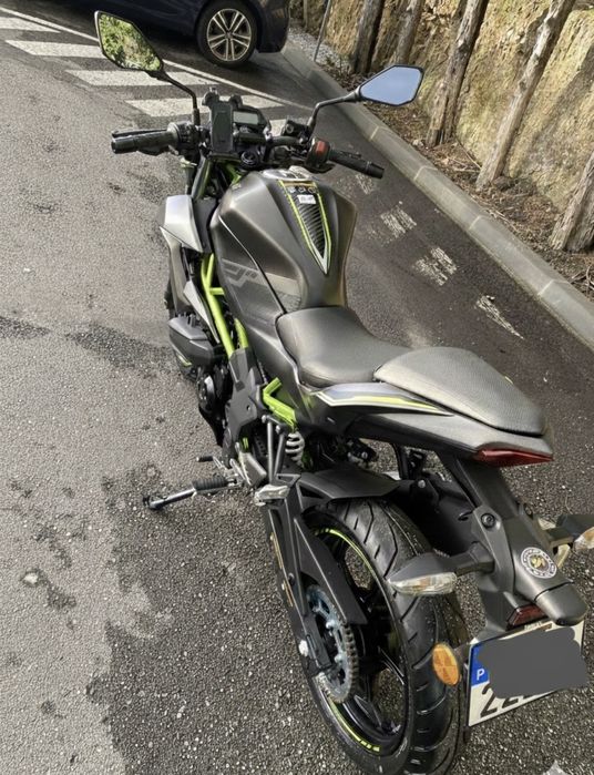 Kawasaki Z 125  Ano 2025 — Impecável
