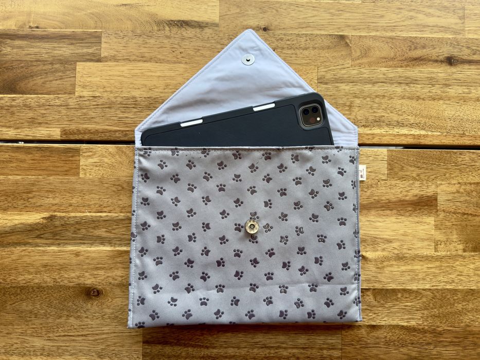 Capa de iPad ou tablet feita a mão