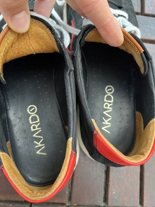 Buty męskie czarne rozm.wkładki 27cm