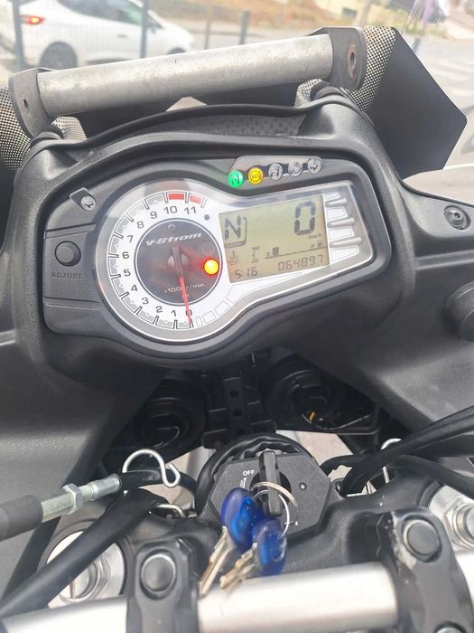 Suzuki DL 650 XT V-STROM