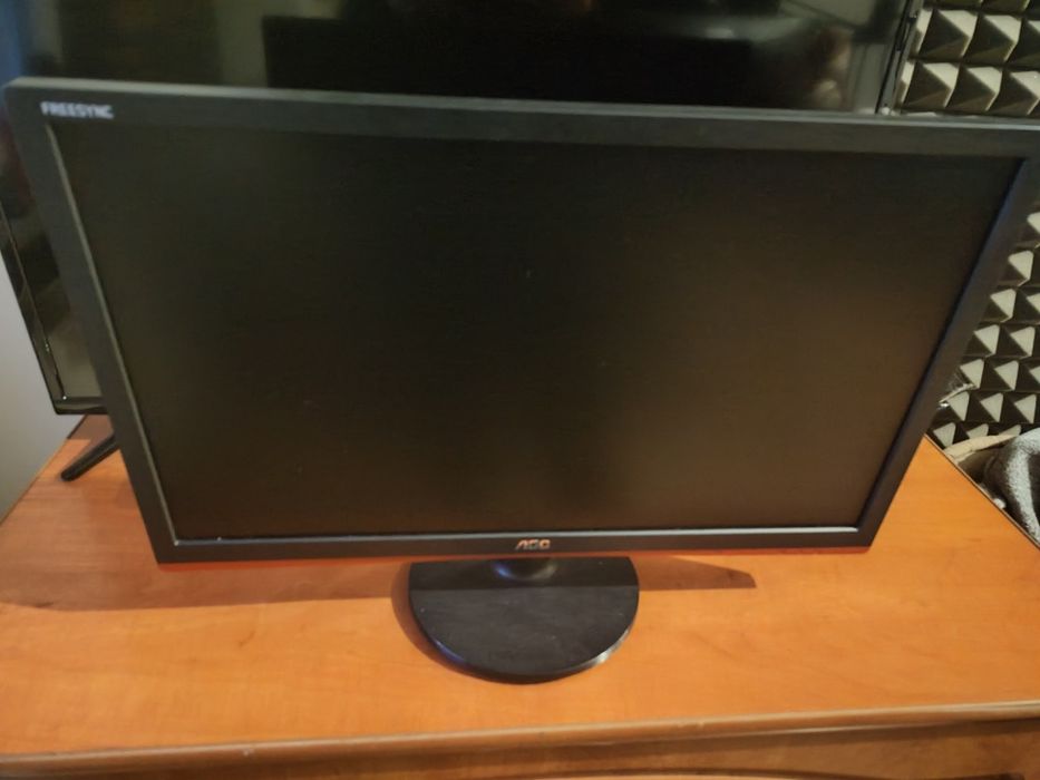 Monitor AOC 23 cale