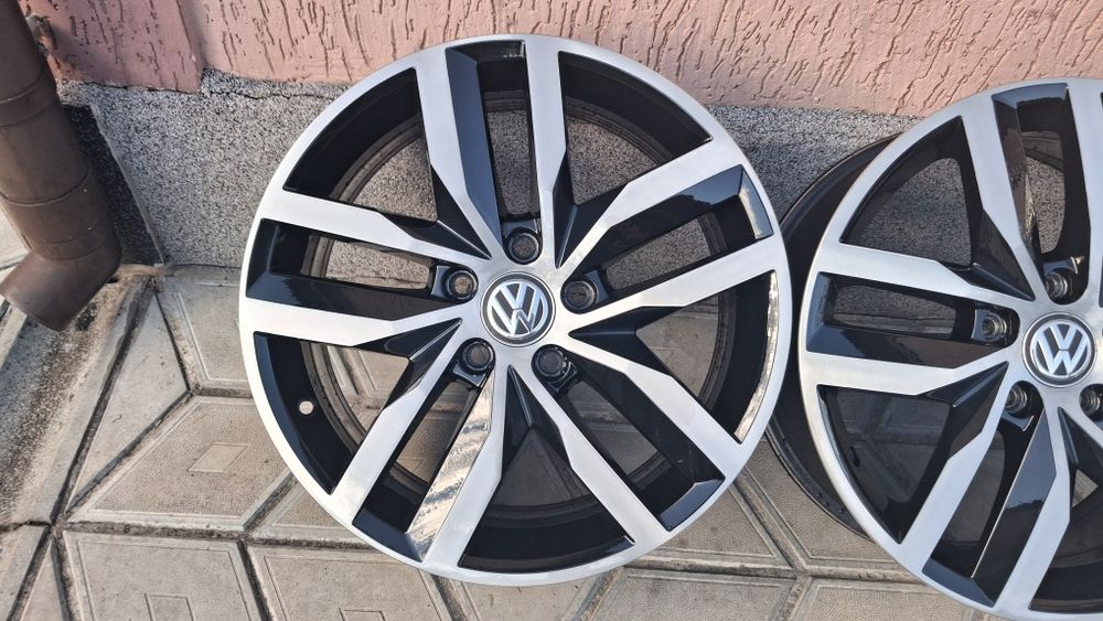 Оригінальні диски титани VW Golf 5/112R17 vag Madrid