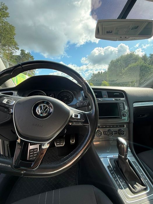 sprzedam samochód Golf A7