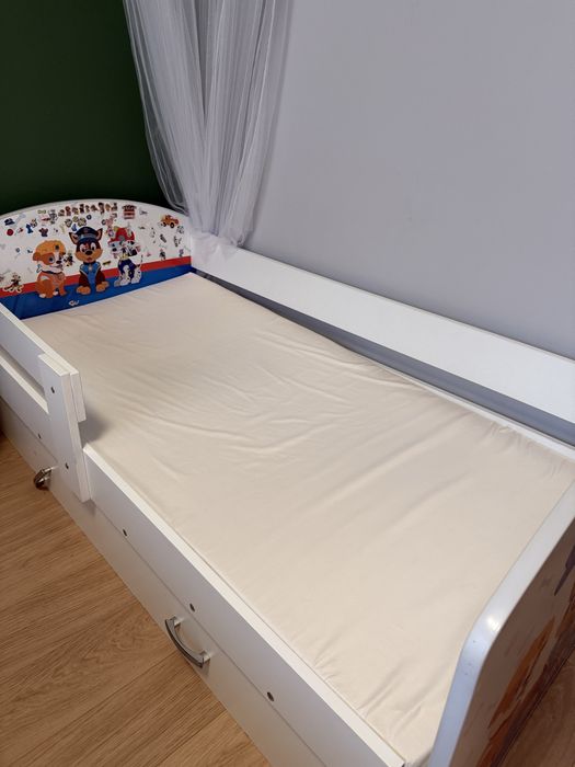 Materac  piankowy rozmiar 160x80x6 baby boo