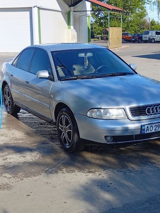 Ауді 2000 рік дізель 1і9