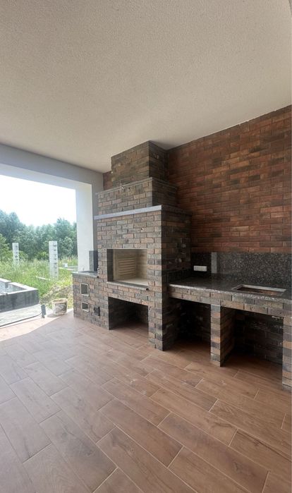 Продаж БУДИНКУ на 10 сот, центральні комунікації, газ, котеджне містеч