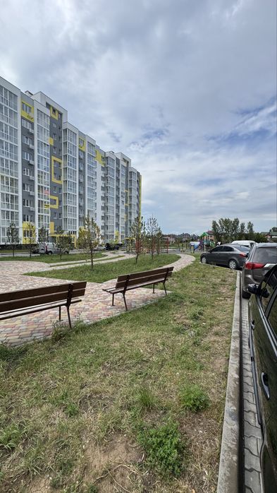 1к в зданому будинку на середньому поверсі | КОД 44923