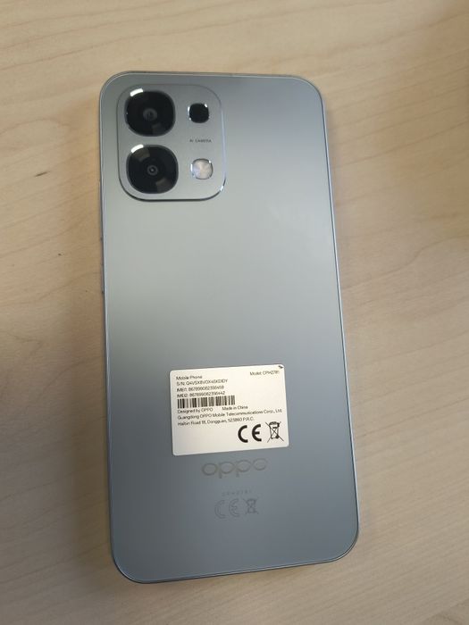 Smartfon Oppo A6 PRO 5G 256 GB jak Nowy