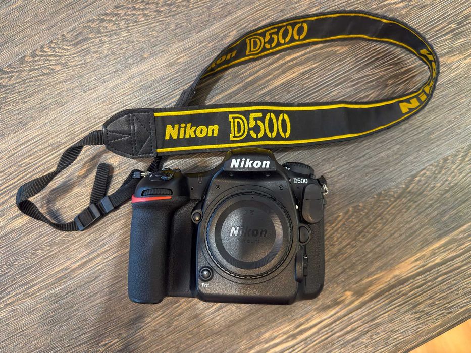 Aparat Nikon D500 + grip+2 karty+ dod. bateria+ładowarka