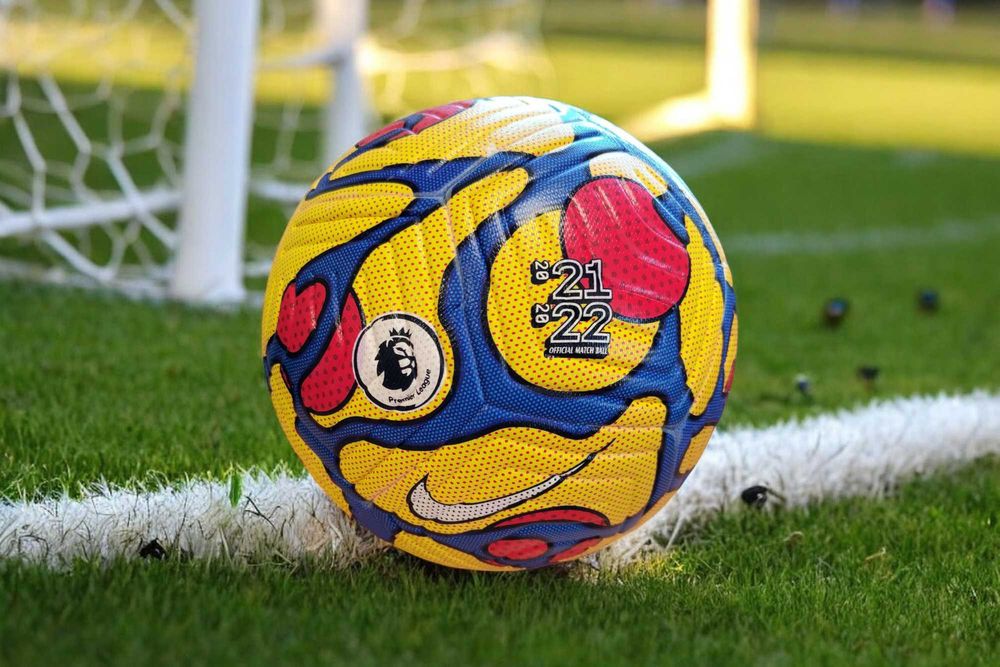 Футбольний м'яч Nike Premier League, термошов, розмір 5