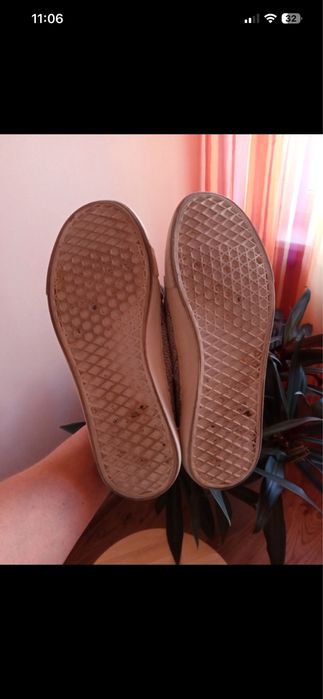 Damskie buty wkładane