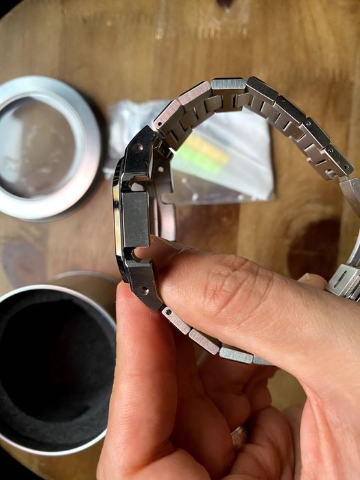 MOD ze stali nierdzewnej do zegarka Casio G-Shock GWM5610U