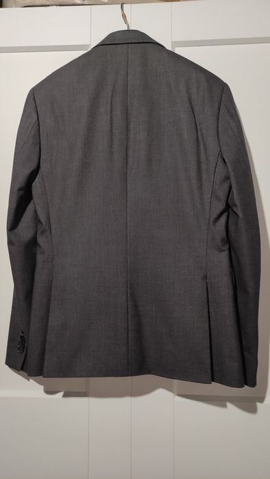 Casaco de fato cinzento escuro