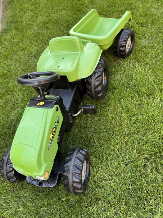 Traktor z przyczepą komplet