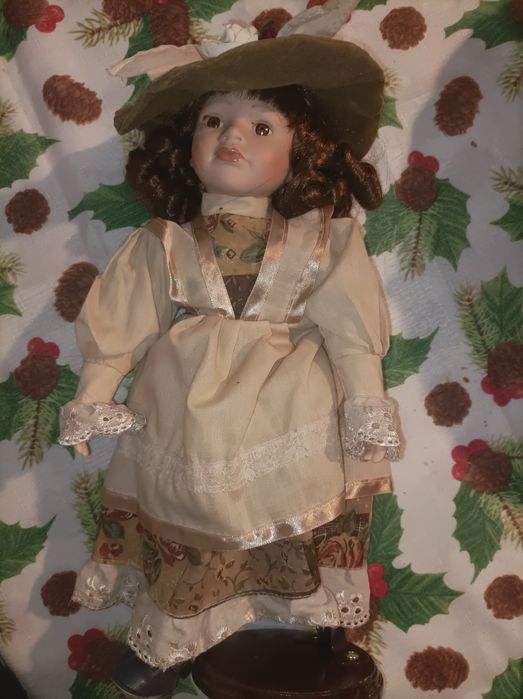 Bonecas de porcelana