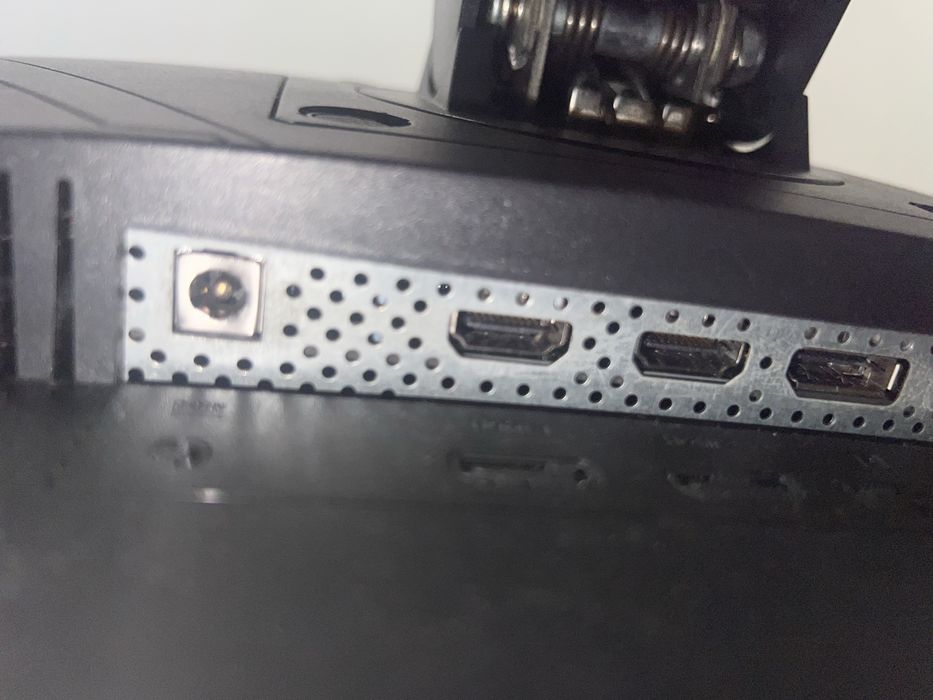 Monitor Asus Tuf Gaming Curvo 144hz