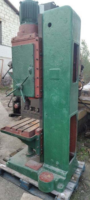 Свердлильний станок професійний 2С132