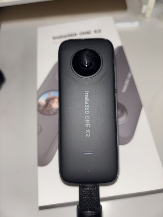 Insta360 One X2 + Invisible Stick (sem riscos ou danos)
