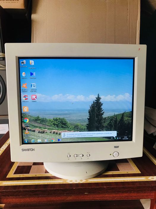 Монитор электронно-лучевой