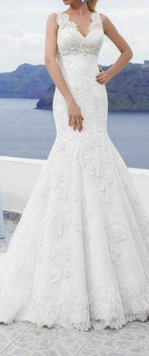 Красивезна весільна сукня італійського бренду Lanesta