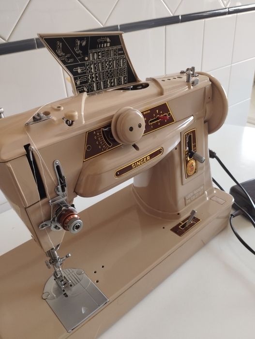 Máquina de Costura Singer Smi Industrial e Doméstica