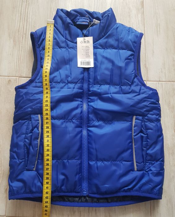 Жилетка безрукавка 116 розміру