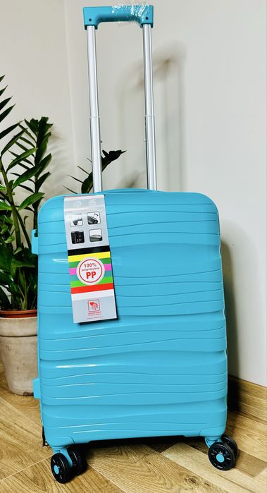 Nowa niepękająca walizka PP mała kabinowa M