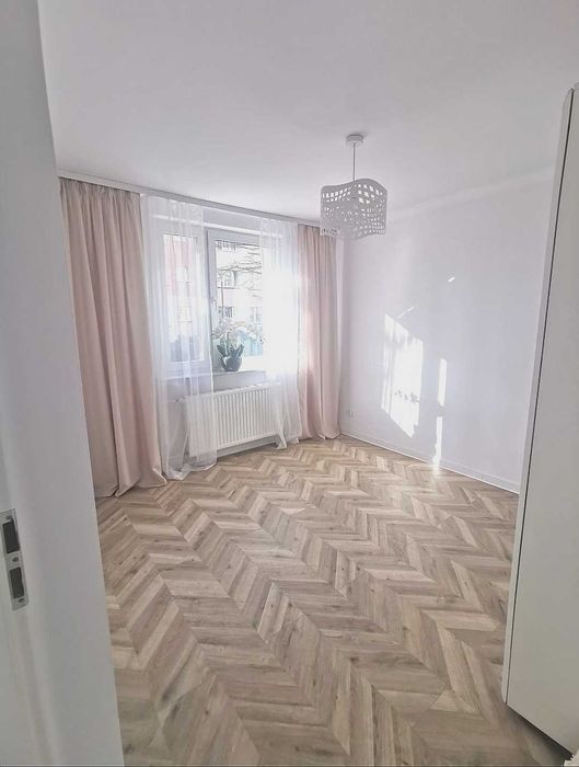 Bezpośrednio 2 pokoje 43m2 parter po remoncie ul. Broniewskiego