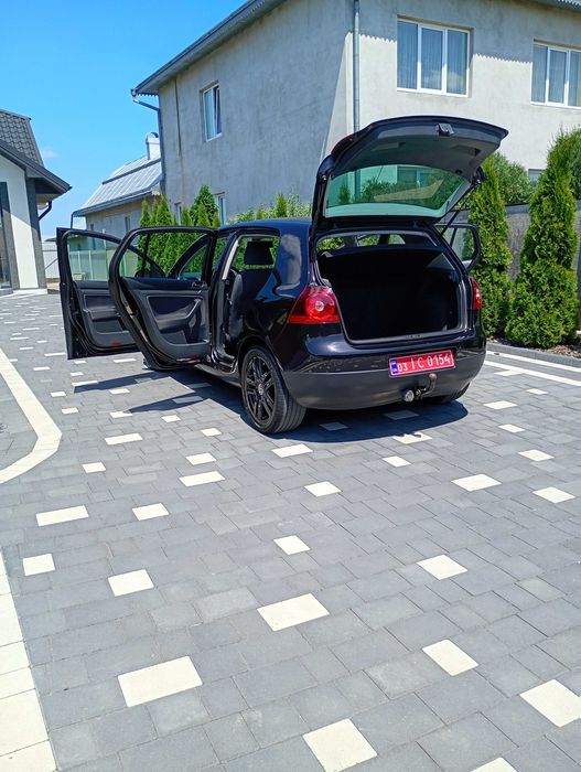 Golf 5 edition.