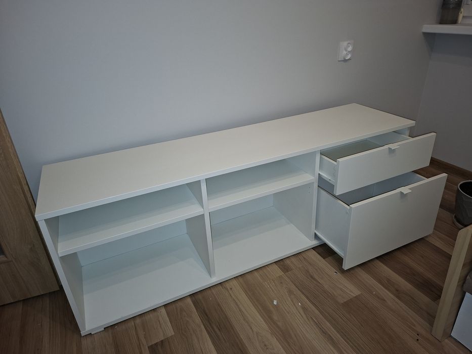 Szafka RTV Vihals biały mat Ikea