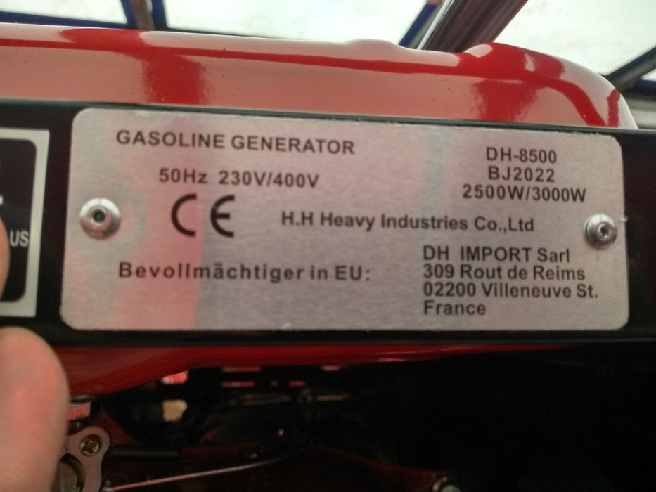 Геренатор бензиновий Hyundai 2500/3000 кВт