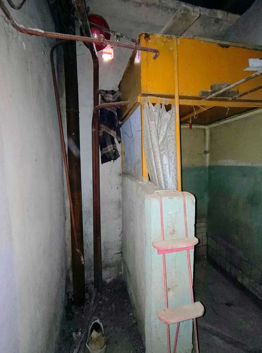 Високий гараж більше 300 м2 АГК Олімп Дубки Космонавтів Троїцька