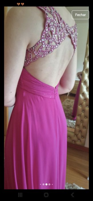 Vestido de costas abertas