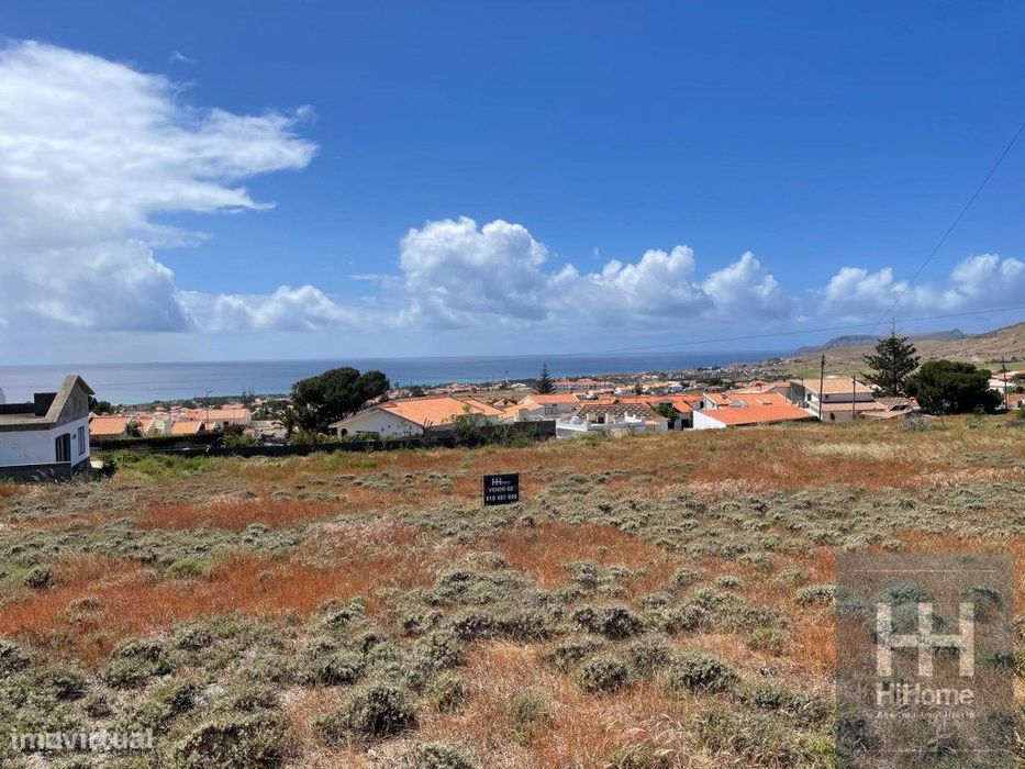 Terreno Urbano com Vista Mar e Vista Golfe - Porto Santo