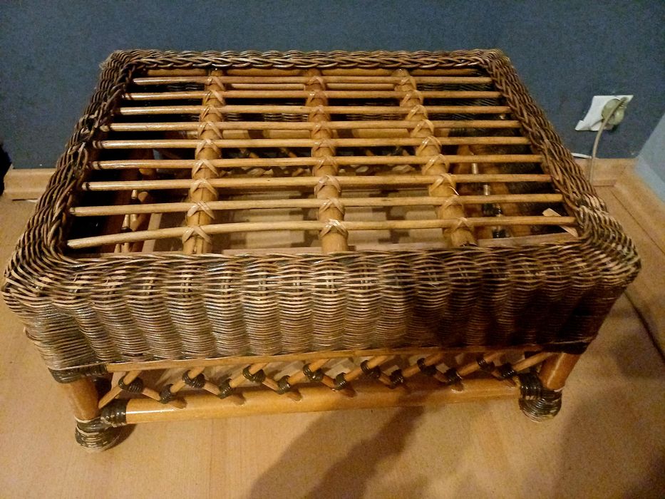 Podnóżek ratatanowy