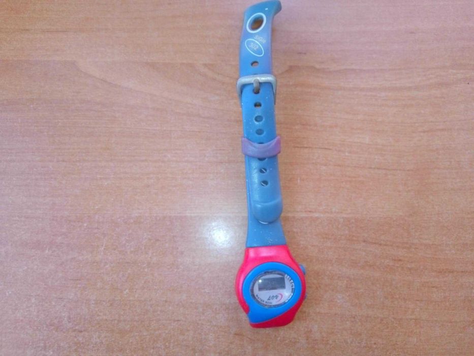 Zegarek elektroniczny cyfrowy LCD dziecięcy Lasika Sport Watch