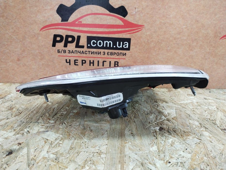 Subaru Forester V SK 18-24 Фонарь задний правый в крышку багажника TYC