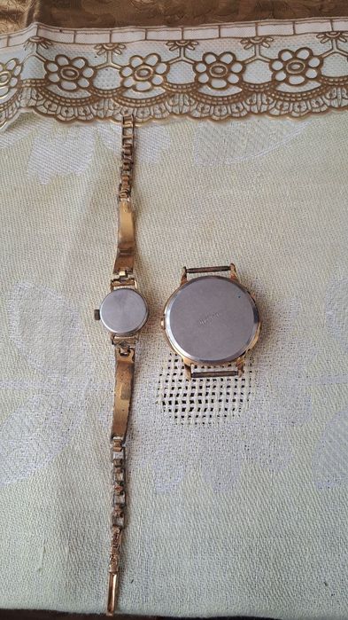 Часы позолоченные