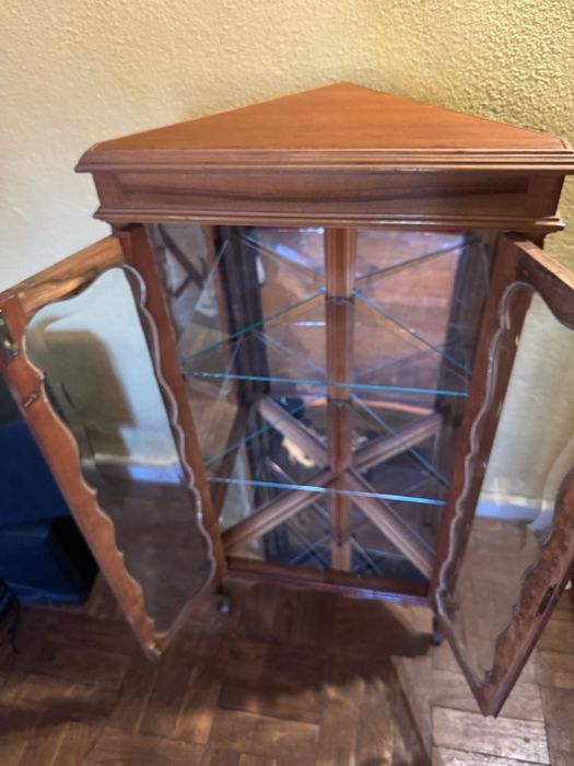 Móvel de canto para sala, hall, etc