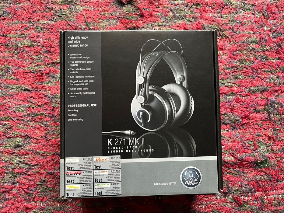 Auscultadores AKG K271 MkII