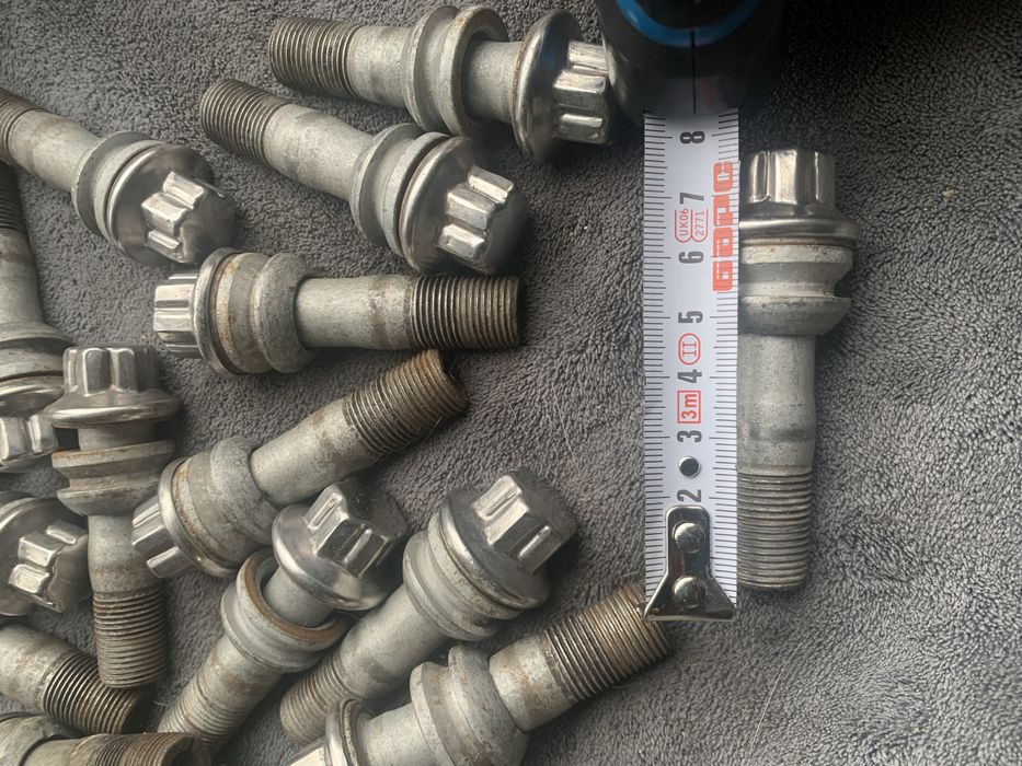 Болти колісніMercedes ML W164 166 GL X164 X166 w222