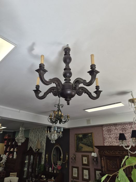 Candeeiro de Teto / Lustre Vintage em Madeira Esculpida (Estilo Clássico / Rústico)