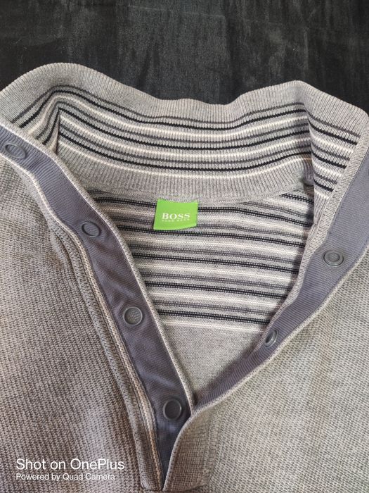 Светр Hugo Boss (M)