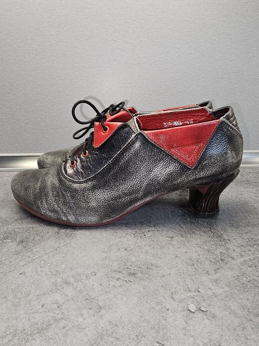 Simen czółenka sznurowane roz.41  Steampunk, skóra naturalna