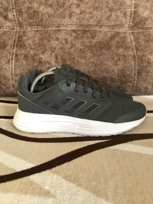 Adidas galaxy 5 performance grey run boost equipment
