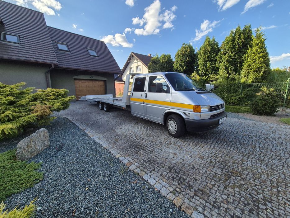 VW T-4 2.5 TDI DOKA  opuszczany najazd , klima , tempomat