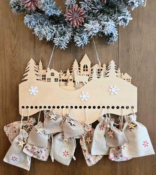 Ялинка, іграшки, сувеніри, заготовки для творчості, шкільне приладдя