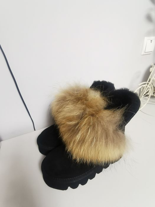 Уги жіночі UGG чорні,натуральна замша