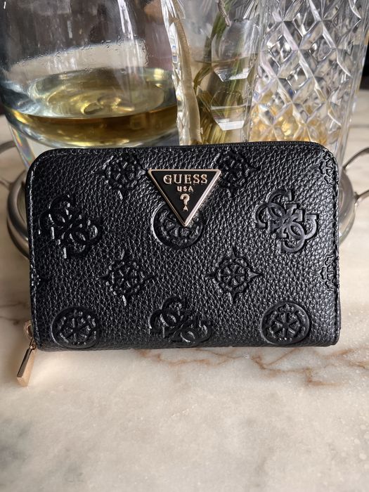 Portfel       Guess